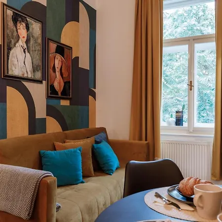 Luxusni Apartman U Centra Prahy Apartment *