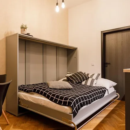 Luxusni Apartman U Centra Prahy Lägenhet Prag